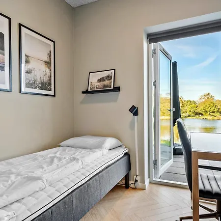 בית נופש 3 Bedroom Cozy In רינגקובינג